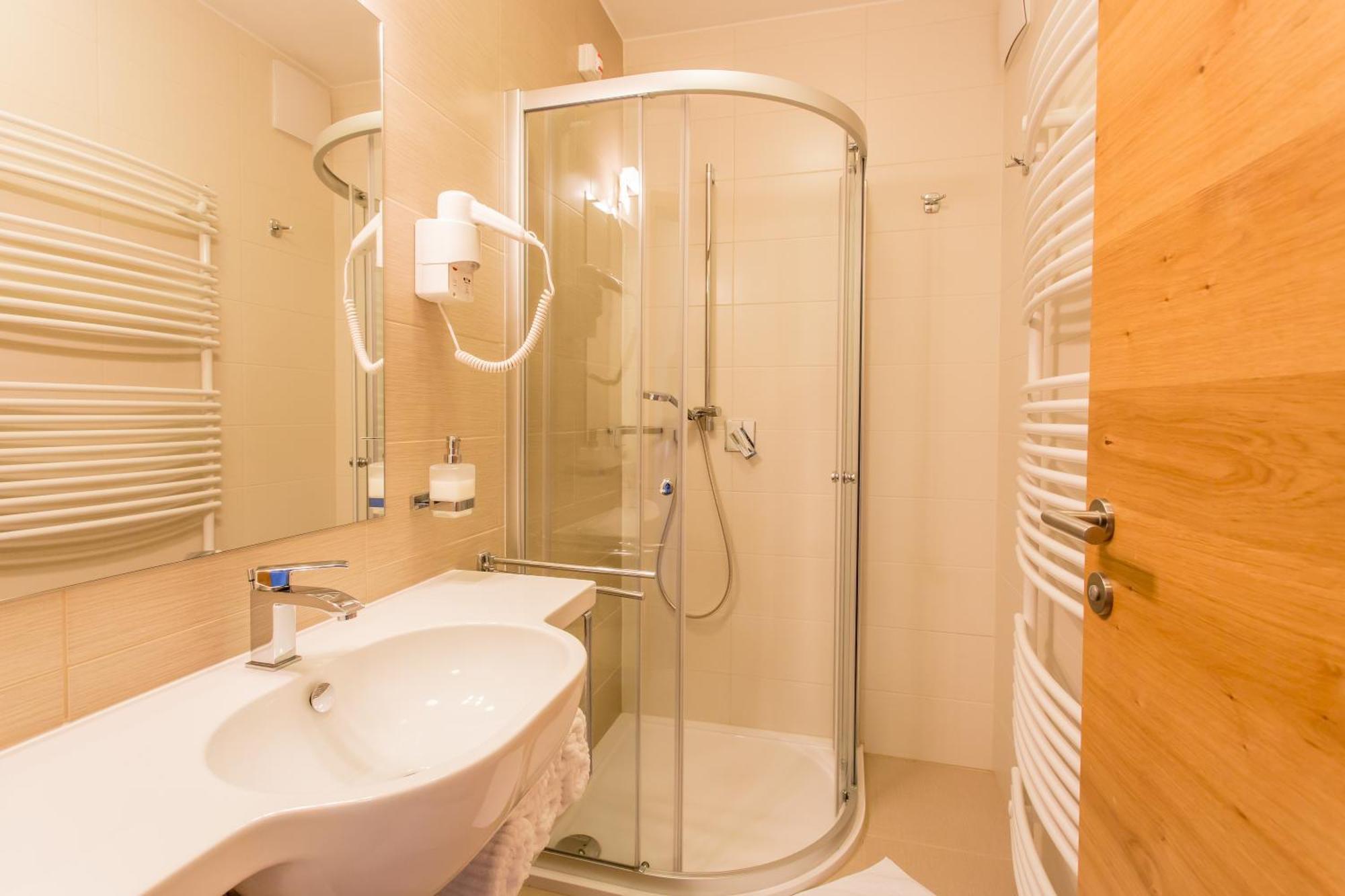 Lake Peak Apartments, Ribnisko Pohorje Ribnica na Pohorju Bagian luar foto